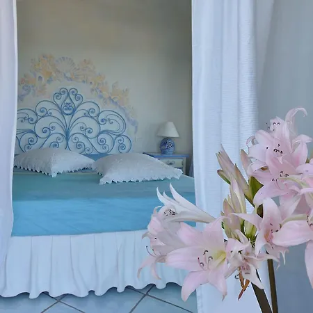 Pretty Lola In Sardinian Villa Arzachena